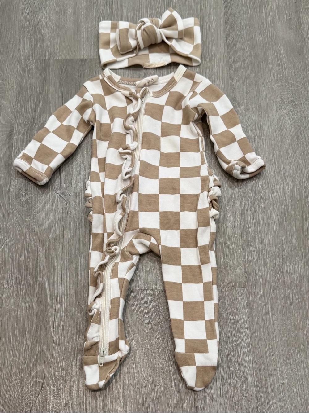 Baby Girl 0-3m Cotton Sleeper Pajama & Headband SIIX Beige White Checker